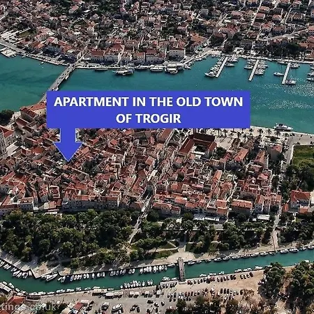 Apartman In The Centre Of Trogir