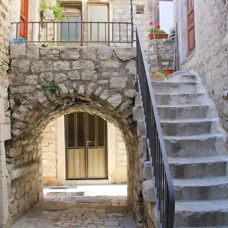 Apartman In The Centre Of